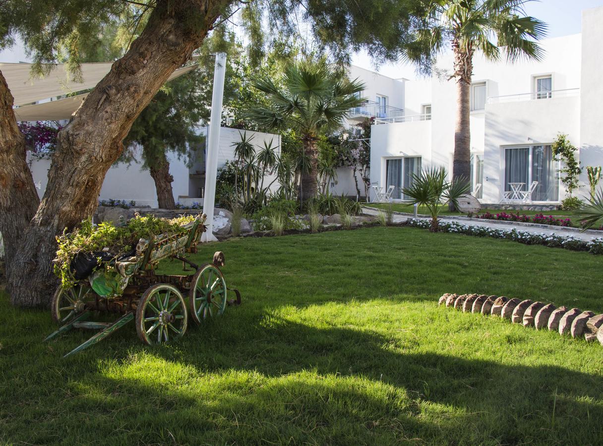 Charm Beach Hotel Bodrum Exterior photo