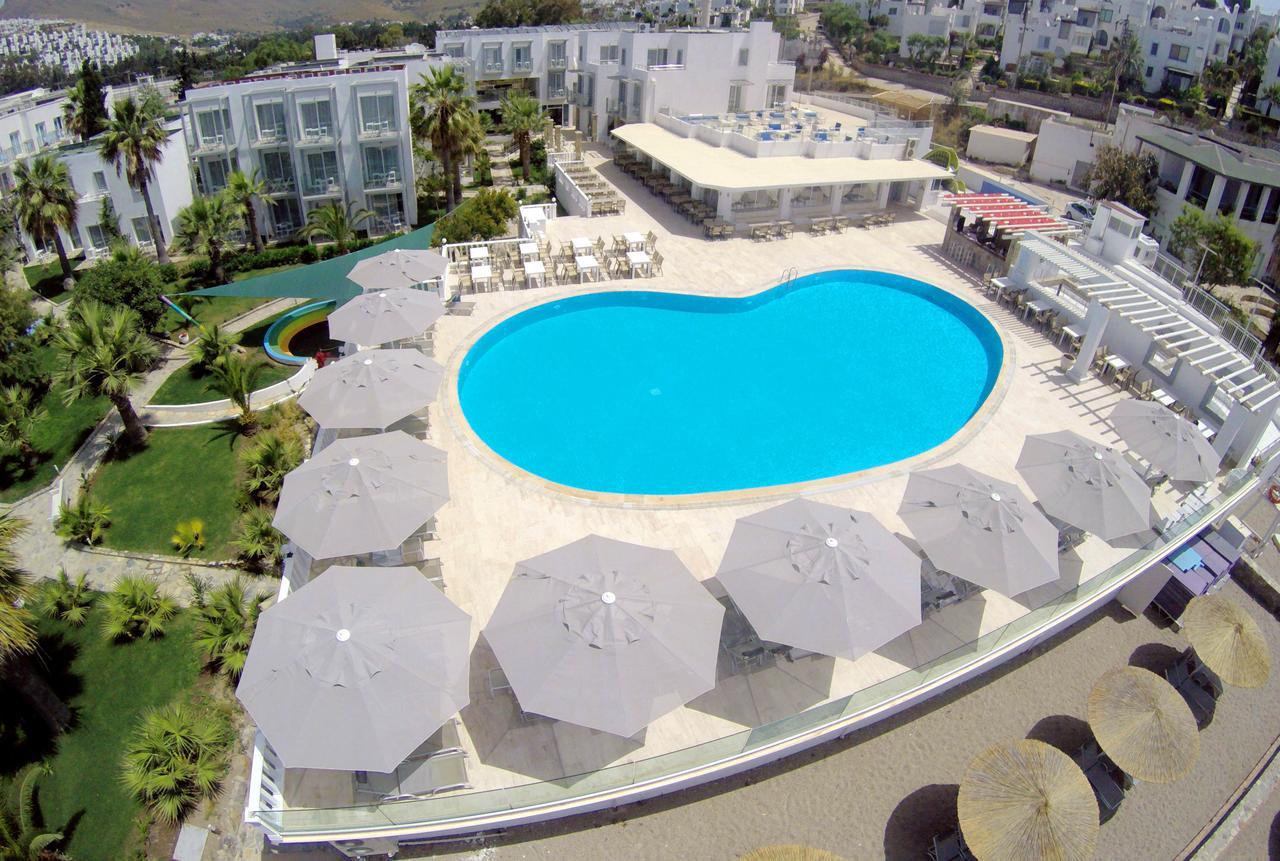 Charm Beach Hotel Bodrum Exterior photo