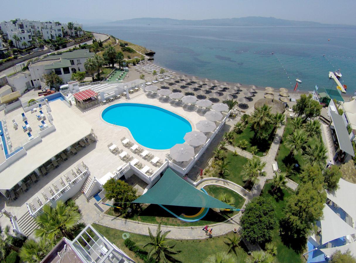 Charm Beach Hotel Bodrum Exterior photo